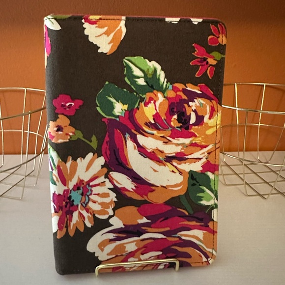 VERA BRADLEY Whitney English Poise Tablet Cover(NWOT) - Picture 2 of 6